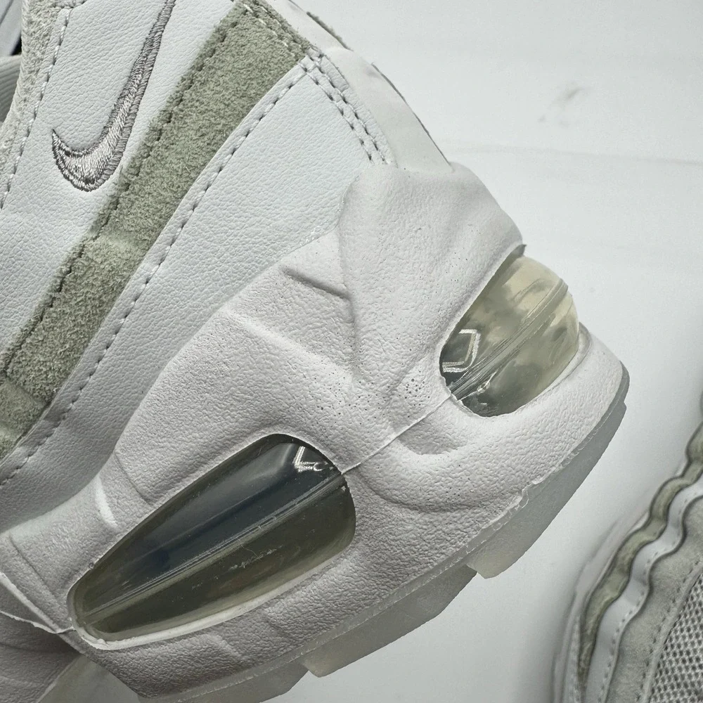 Brand New Nike Air Max 95 Jade Horizon Photon Dust IB6396-001 Women's Size 6.5